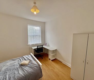 RM 2, Wilford Crescent West, NG2, Nottingham - Photo 5
