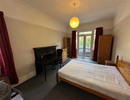 7 Bedroom Semi Detached To Let - Photo 4