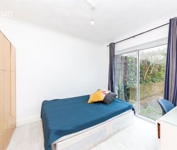 6 bedroom semi-detached house to rent - Photo 3