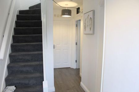 Mixed use to rent - Photo 3