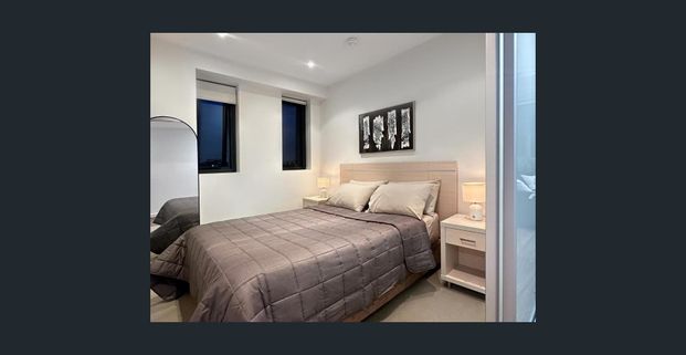 Fully Furnished Top-Floor Apartment with Indoor Pool - Photo 1