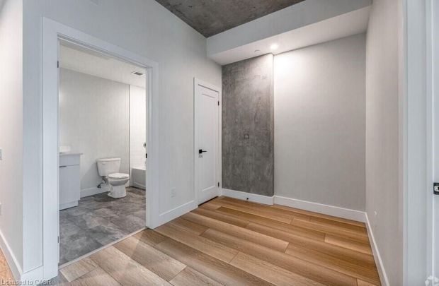 For Lease - 169 James Street Unit# 801, Hamilton, Ontario - Photo 1