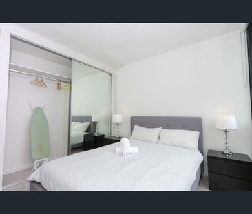 2507N/889 Collins Street, Docklands, Vic 3008 - Photo 4