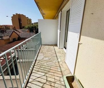 Location Appartement 1 pièce 29m² BASTIA 20200 - Photo 3