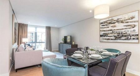 Merchant Square East, Paddington and Bayswater, London, W2 - Photo 2