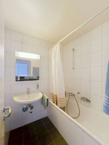 Appartement de 3 pces au 2ème étage – Rue du Valentin 21 - Photo 5