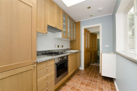 2 bedroom terraced house to rent - Photo 3