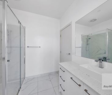 Stunning Three-Level Urban Retreat | Style Meets Convenience - Photo 5