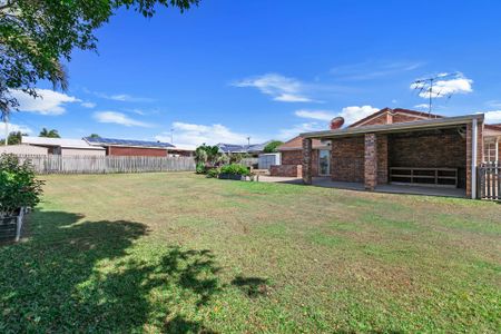 Quality 3 Bedroom Brick Home - Bell Hilltop - Photo 2