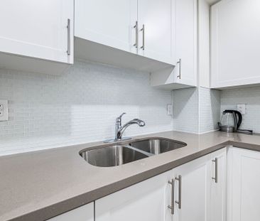 For Lease - 8 Clunburry Road, Brampton, Ontario - Photo 4