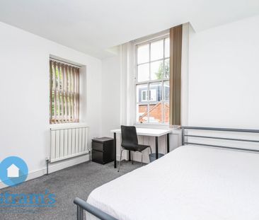 2 bed Apartment for Rent - Photo 4