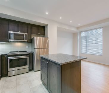 For Lease - 23 Applewood Lane Unit# 79, Toronto, Ontario - Photo 2