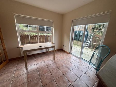 3 Bed Detached House - Photo 3