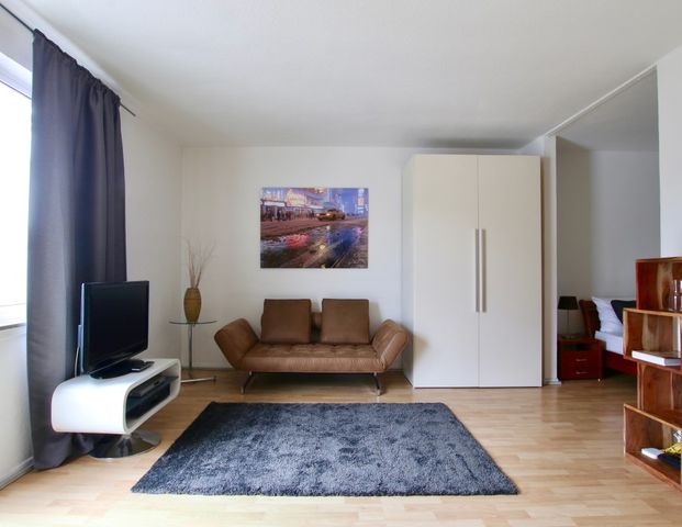 Mitten im Quartier Latäng - Schickes Apartment mit Balkon - Foto 1