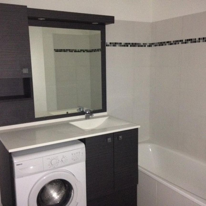 location Appartement T2 DE 41.04m² À MARSEILLE - Photo 1