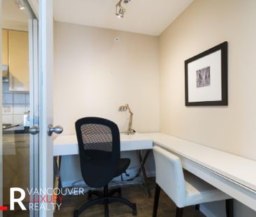 Condo in Downtown Vancouver, BC - Photo 1