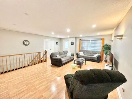 For Lease - 8189 Harvest Crescent, Niagara Falls, Ontario - Photo 5