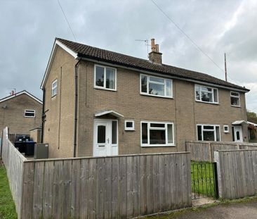 3 bedroom semi-detached house to rent - Photo 5