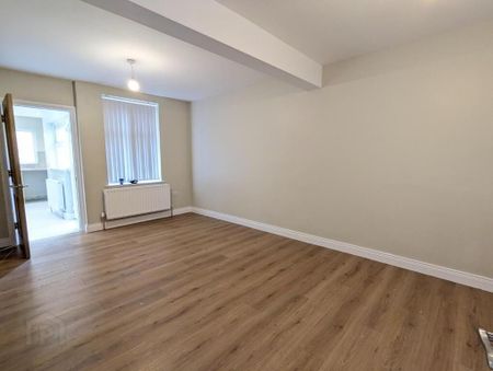 8 Valentia Place, Newcastle, BT33 0EH - Photo 4