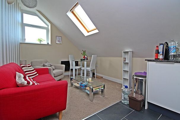 11 Crwys Road, Cathays - Photo 1