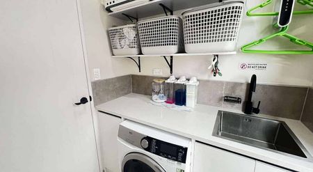 Bright, Beautiful & Ready for You *Fully Furnished - Photo 3