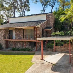 Four Bedroom Home - Photo 2