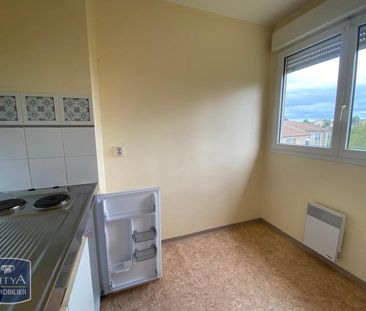 Location Appartement 1 pièce 28m² POITIERS 86000 - Photo 1