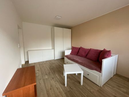 Pronájem bytu 1+kk a garsoniéry 27 m², Vídeňská, Brno - Photo 4