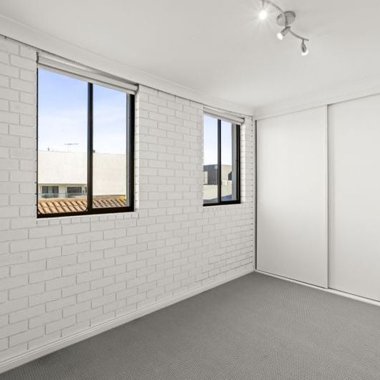 7 Fyfe Place, Geelong - Photo 1