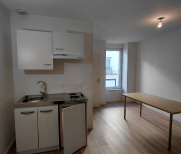 Location Appartement 1 pièce 22m² - Photo 1