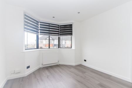 3 Bed Terraced House, Hockett Street, CV3 - Photo 2