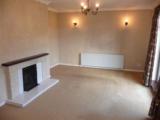 17 Grangewood road, Dundonald, Belfast, BT16 1GW - Photo 1