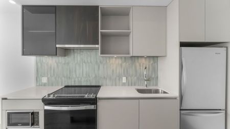 For Lease - 405 Dundas Street Unit# 330, Oakville, Ontario - Photo 5