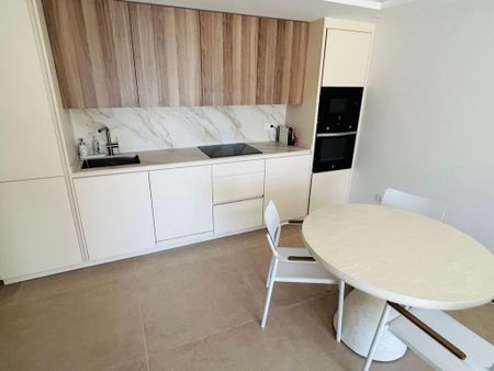 Luxury Flat for rent in Málaga, Spain - Photo 5