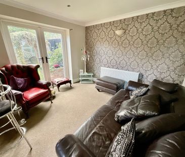 57 Priest Close, YO14 0QH, Filey - Photo 2