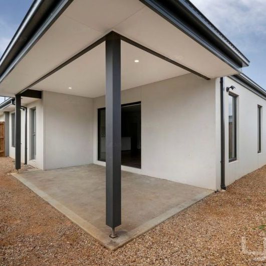 Near-New Family Living with Style & Comfort in Bonnie Brook - Photo 1