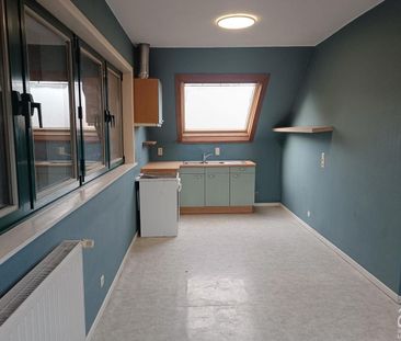 Appartement te huur in Tournai voor € 550 met 1 slaapkamer - Photo 1
