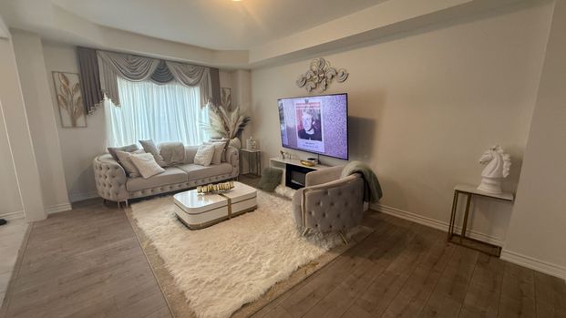 For Lease - 53 Jack Potts Way, Clarington, Ontario - Photo 1