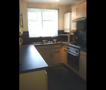 2 Bed Flat, Bolehill Close, S6 - Photo 1