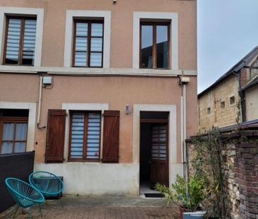 PONT DE L'ARCHE - Maison de ville T2bis - Photo 1