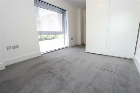 Cobalt Quarter, Ocean Village - Photo 4