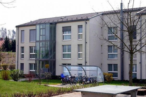 3.5-ZW à 79 m² zuoberst im 2. OG - Foto 1