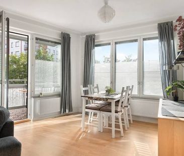 Persikogatan, Hässelby - Photo 1