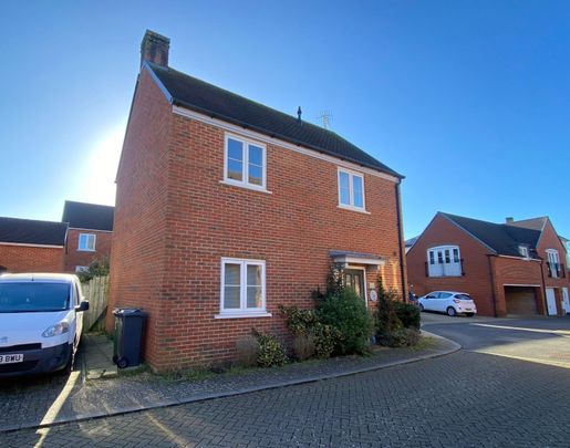 Sunset Lane, Waterlooville - Photo 1