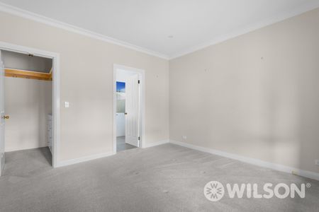 8 Tuck Street, Cheltenham VIC 3192 - House For Rent | Domain - Photo 4