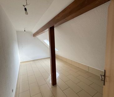 Helle 2-Zimmer-Dachgeschosswohnung in Schifferstadt zu vermieten - Photo 1