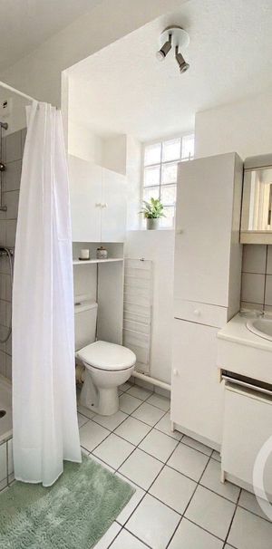 Location Appartement 1 pièce 22m² CLERMONT FERRAND 63000 - Photo 2