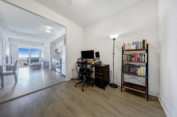 For Lease - 202 Burnhamthorpe Road Unit# 1610, Mississauga, Ontario - Photo 1