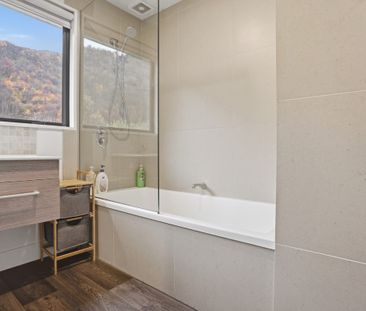 Charming 3-Bedroom Family Home - Photo 6