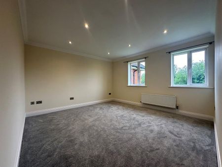 2 bedroom maisonette to rent - Photo 3